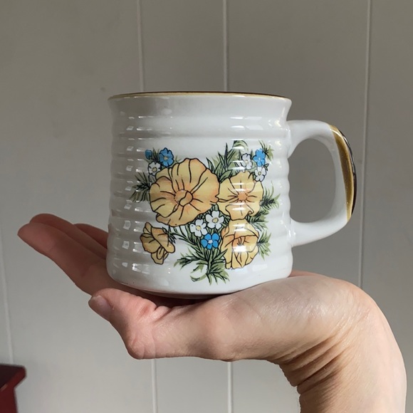 Vintage floral stonewear mug